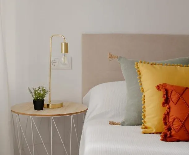 155a - Junto Al Puerto Deportivo By R2r Consulting *