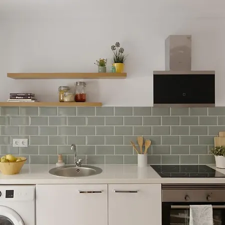 155a - Junto Al Puerto Deportivo By R2r Consulting